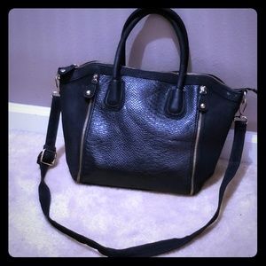 Faux leather snake print handbag